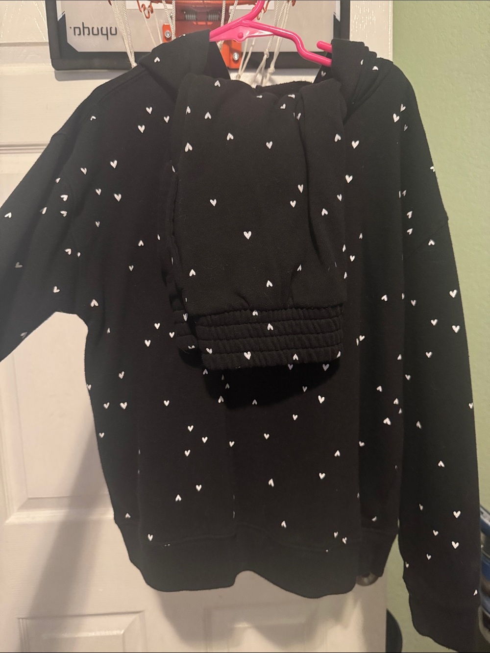 No Boundaries Black Crewneck & Sweatpants Set with White Heart Print